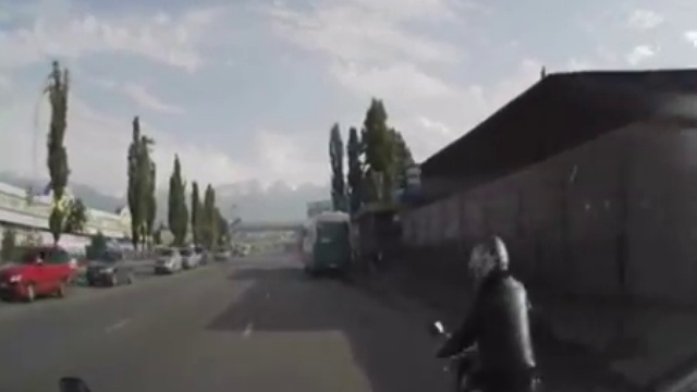 Учитель на мотоцикле смотреть онлайн