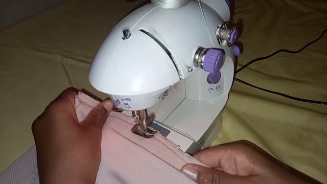 How I sew long-lasting clothes with my mini-sewing machine | tutorial (treading, backstitching...) смотреть онлайн