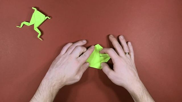 Лягушка из бумаги / Paper Frog Origami / Оригами / A4 / Papercraft смотреть онлайн