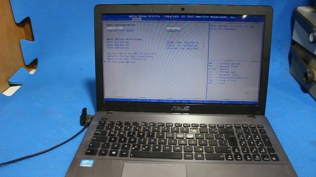 como entrar na BIOS e formatar Pelo pendrive NOTEBOOK ASUS смотреть онлайн