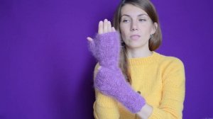 Вязание готовое: мохеровый комплект из шапки, снуда и митенок