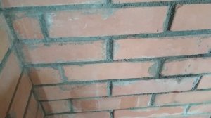 Очищаем кирпич от старого раствора, бетона. Лёгкий способ. We clean the brick from concrete.