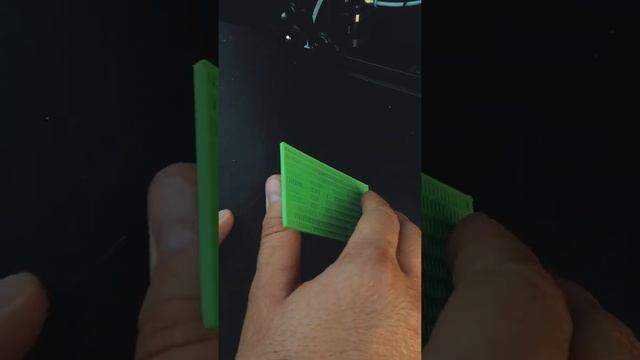 Переливающаяся визитка на 3D принтере смотреть онлайн