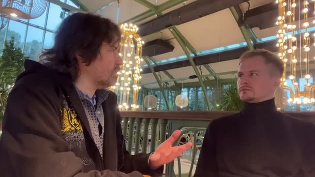 Как эмпатичным людям не проваливаться в негативность собеседника? смотреть онлайн