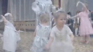 Танец «Снежинок» 1 младшая группа