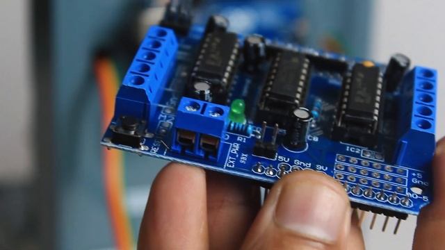 How to make Arduino Mini CNC plotter machine смотреть онлайн
