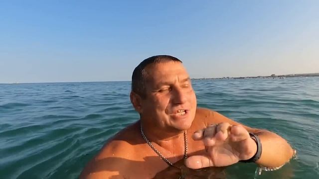 #Анапа. Сегодня 14.07.2023. Чёрное море. Центральный пляж. Утро 7.00. Воздух 21. Море 25. Купание. смотреть онлайн