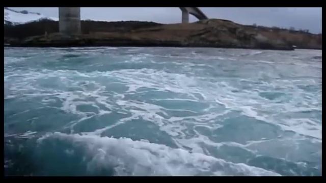 Saltstraumen Whirlpools (maelstroms) Водовороты Сальстраумен