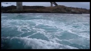 Saltstraumen whirlpools (maelstroms) Водовороты Сальстраумен