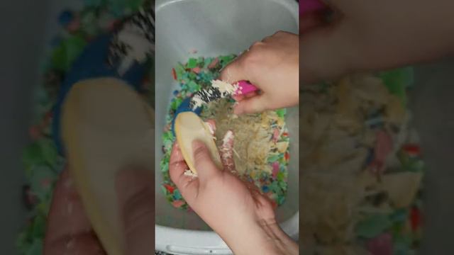 ПРОСТО РЕЗКА СУХИХ БРУСОЧКОВ МЫЛА... смотреть онлайн