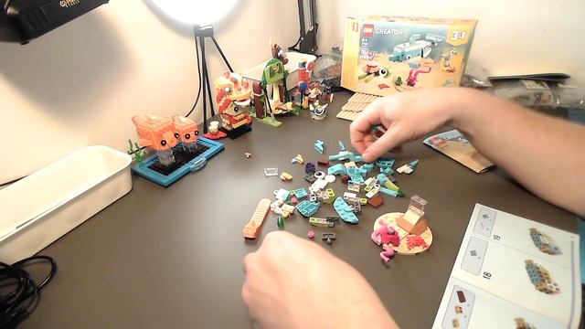 LEGO Creator Dolphin and Turtle (31128) Review + Full Build pt 2/3 смотреть онлайн