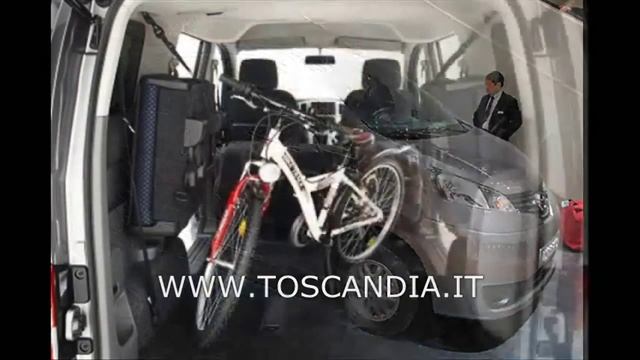 NISSAN NV200 presentato da Toscandia смотреть онлайн