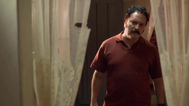 Chili hace su Primer Trabajo para pablo escobar / Escobar el Patrón del mal смотреть онлайн