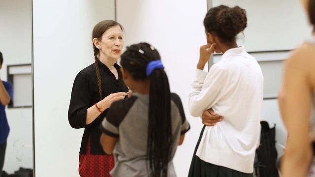 Behind the Scenes: Meredith Monk's Dancing Voices, Episode One смотреть онлайн
