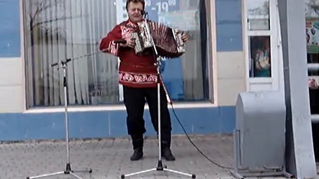Осення ярмарка. Котельнич. 2011г. смотреть онлайн
