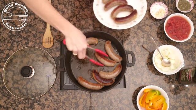 Вкусная идея для ужина, колбаски с овощами