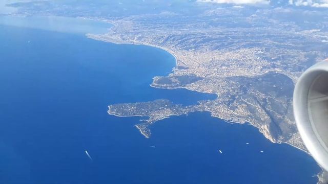Easyjet flight over Nizza (NCE) Airport смотреть онлайн