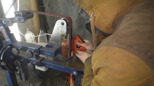 Нож из фрезы по металлу/ Р6М5К5 "Коготь" смотреть онлайн