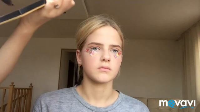 Подруга делает мне макияж ? |Beauty Eva| смотреть онлайн