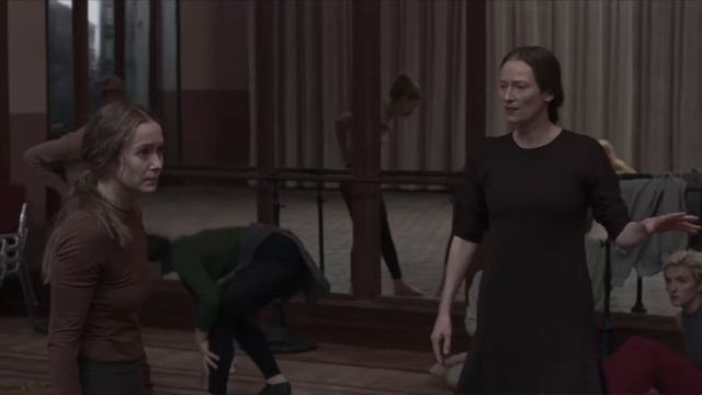 Обзор фильма "Суспирия" Лука Гуаданьино от #стенинокино (шечки) смотреть онлайн