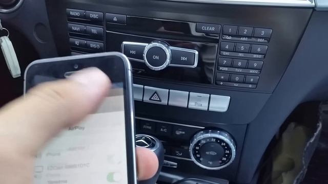 Mercedes Comand iPhone Screen Mirror смотреть онлайн