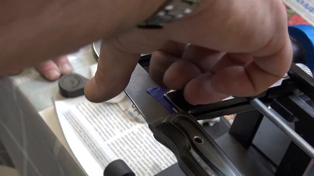 Нож в работе сталь к110. Угол 35 градусов Финиш Гриталон #1000 смотреть онлайн