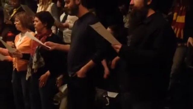 PopUp Chorus sings "Young Folks" by Peter Bjorn and John смотреть онлайн