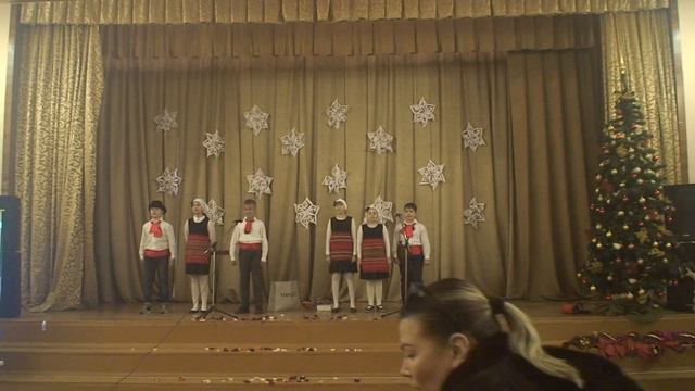 Новый Год шагает по планете, 4В класс (Болгария 2) смотреть онлайн