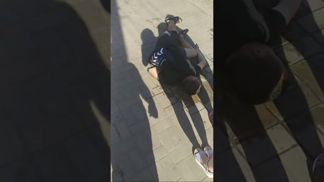 Человеку Плохо забрала скорая. смотреть онлайн