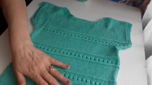 ФУТБОЛКАИ ЮБОЧКА НА ДЕВОЧКУ 5 ЛЕТ.ВЯЗАНИЕ СПИЦАМИ.