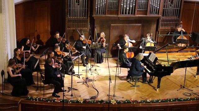 Бах. Концерт для клавира с оркестром ре мажор (2я и 3я части). А. Князев, Солисты Нижнего Новгорода смотреть онлайн