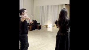 Новая зажигательная Чеченская лезгинка. Красивые девушки и парни танцуют