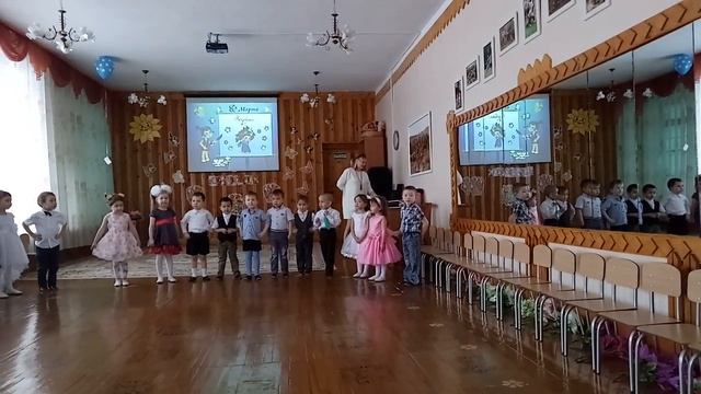 Стишок маме на 8 марта. Срочно группа. Игрушки смотреть онлайн