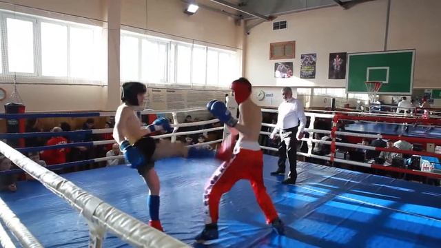 Кикбоксинг в Сургуте 13 03 2015 бой 38 смотреть онлайн