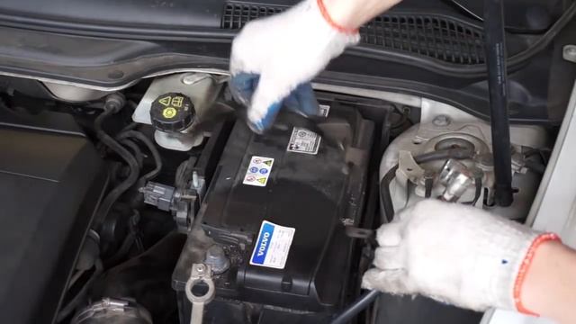How To Replace Car Battery In Volvo C30, S40, V50 C70 (maintenance Service Repair)