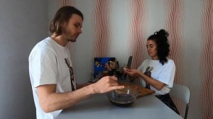 МАРИНОВАННЫЕ ЯЙЦА КАК В ФИЛЬМЕ ДЖЕНТЛЬМЕНЫ / КАК ЗАМАРИНОВАТЬ ЯЙЦА / РЕЦЕПТ/ ЗАКУСКИ К ПИВУ