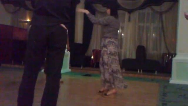 Чечня танец dancing пьяный в ресторане снимал Я сам смотреть онлайн