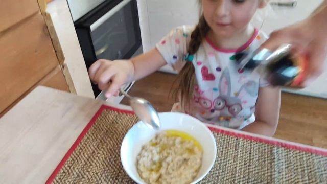 Проект 30 дней на 3000 рублей. Финал. День 26-30. Выжить в России. Овсяная каша с соевым соусом.