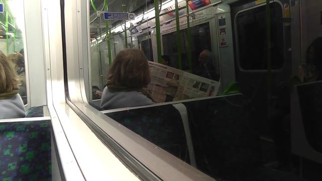Full Journey On The District Line From Upminster to Ealing Broadway смотреть онлайн