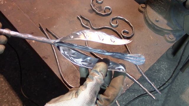 Самодельный узор для решеток, калиток, перил и ограждений смотреть онлайн