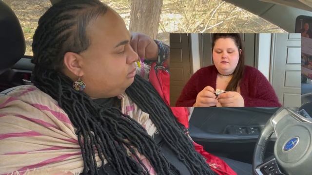 Watch me eat candy… Kit Kat taste test - ❤️Amberlynn Reid ALR REACT смотреть онлайн