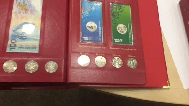 Юбилейные монеты России в альбоме коллекционер. смотреть онлайн