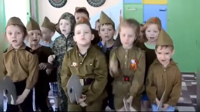 МДОУ №7 Буктрейлер Стихи о Советской Армии смотреть онлайн