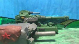 Побег от Панзера-44. Создание КВ-444М2. Мультики про танки из пластилина.