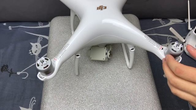 обзор - Квадрокоптер DJI Phantom 4 PRO V2.0 Plus (Отзывы в PleerRU)