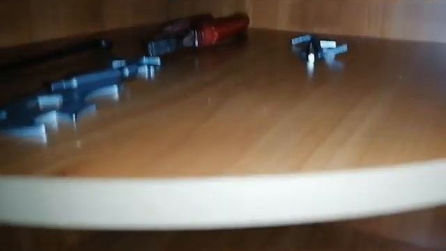 Компьютерный стол своими руками, без использования электроинструментов!!! смотреть онлайн