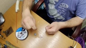 Как правильно связать снасть на навагу, камбалу. Рыбалка на поплавок и червя.  #зимняя #рыбалка