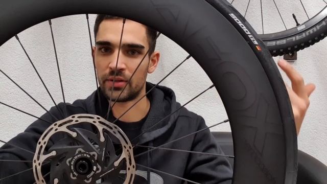 Aerocoach Zephyr and Titan disc - first look смотреть онлайн