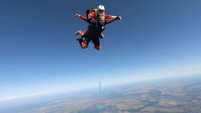Тандем прыжок - Первый прыжок с парашютом 4200 м ! смотреть онлайн