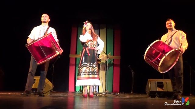 Elitsa Todorova & Pishtolski Brothers - Medley смотреть онлайн